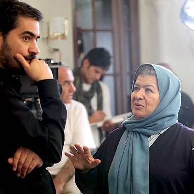فیلم سینمایی هیس دخترها فریاد نمی‌زنند به کارگردانی پوران درخشنده